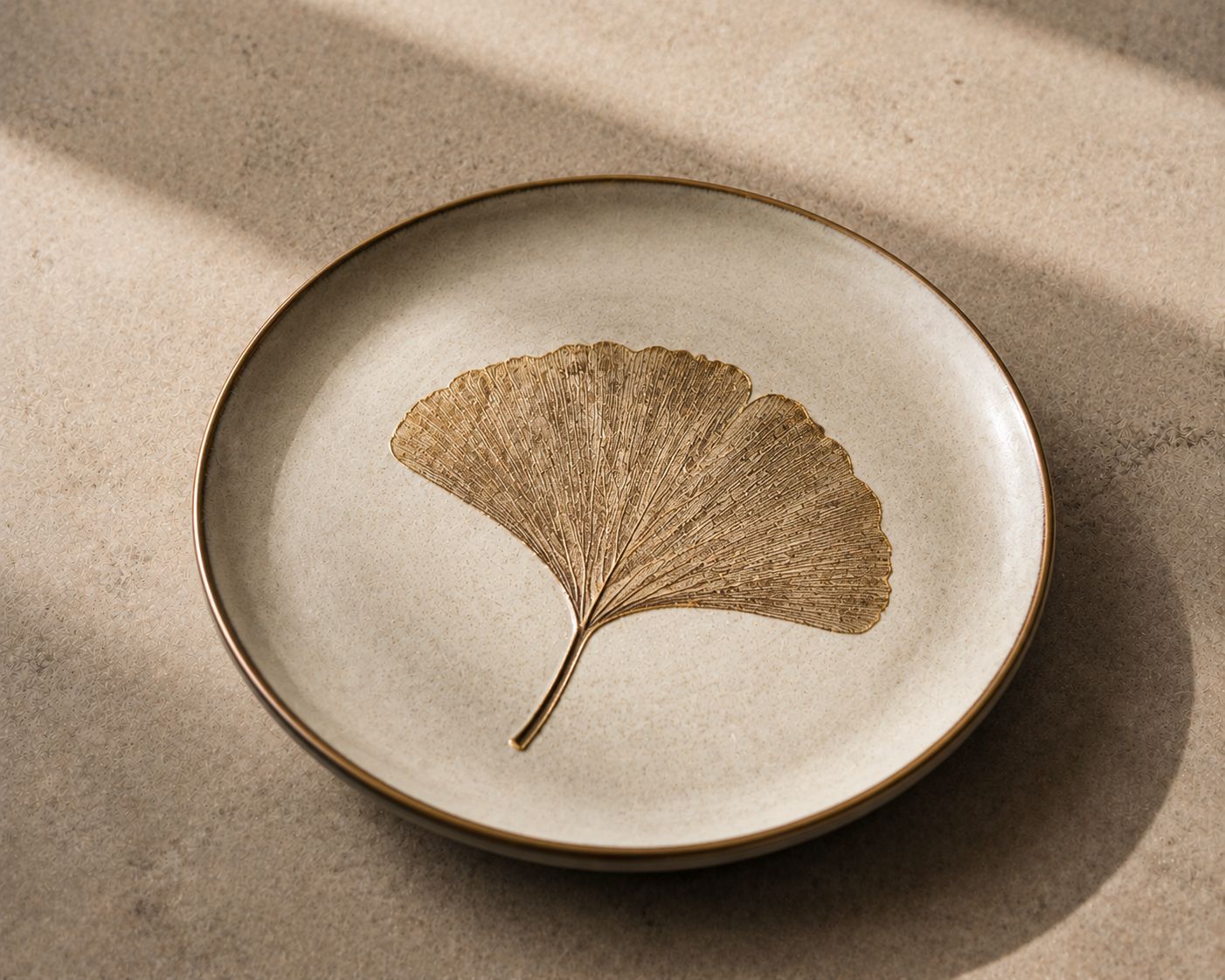 Ginkgo Round Plate